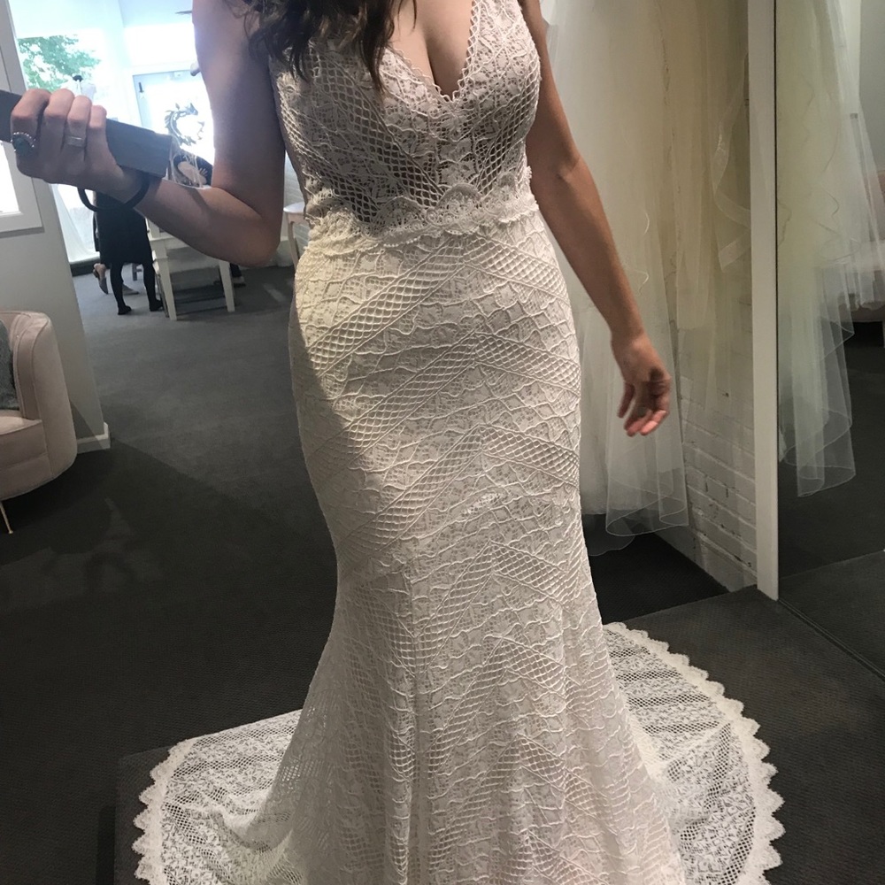 Justin Alexander wedding dress